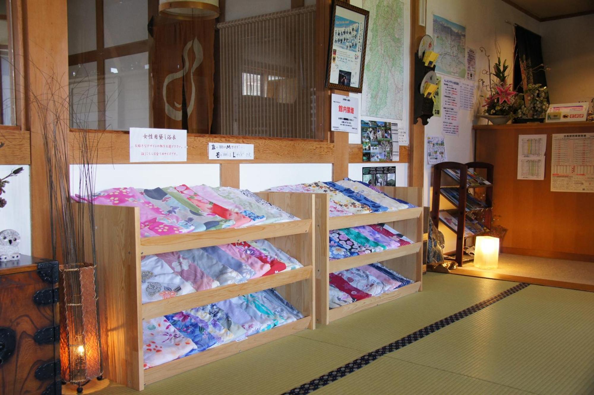 Minamiya 山とねこと遊ぶ宿 みなみ家 Hakuba Ngoại thất bức ảnh